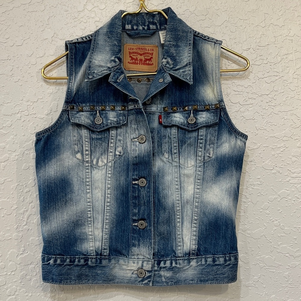 Levi’s Sleeveless Denim Vest Stud Embellished Button Front Size S - Picture 9 of 9